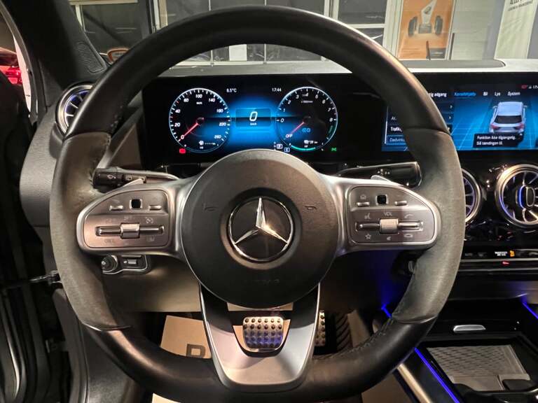 Mercedes GLA250 e