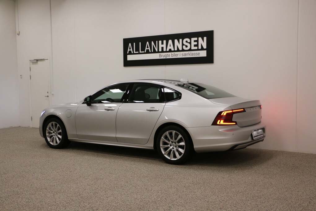 Volvo S90 T8 ReCharge R-Design aut. AWD - Sedan 4x4 Aut.