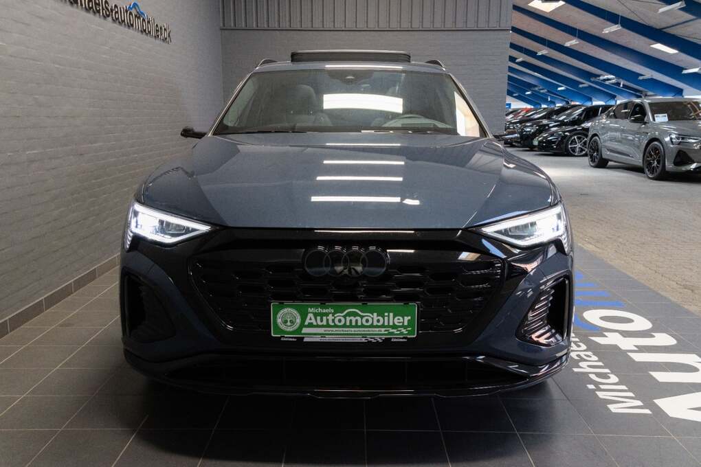 Audi Q8 e-tron S-line quattro - SUV 4x4 Aut.