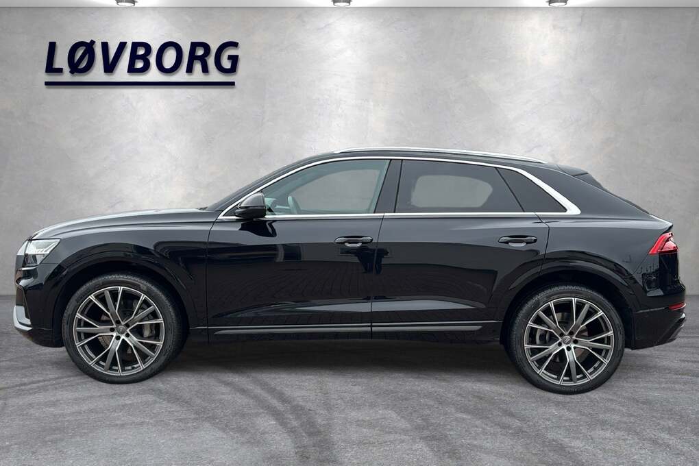 Audi Q8 TDi S-line quattro Tiptr. - SUV 4x4 Aut.