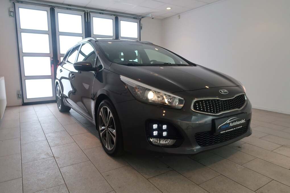 Kia Ceed CRDi 136 GT-Line Limited SW DCT - St.car Aut.