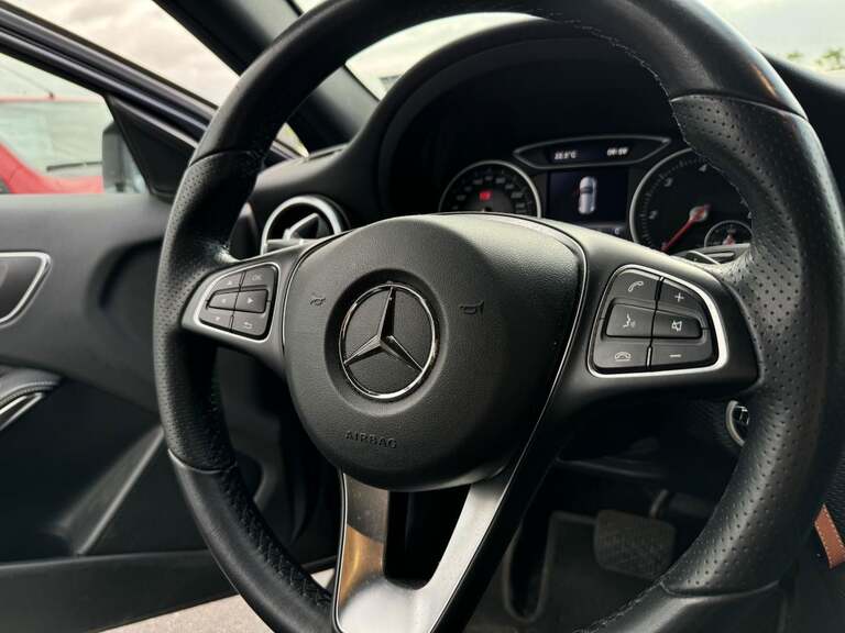 Mercedes A180 d